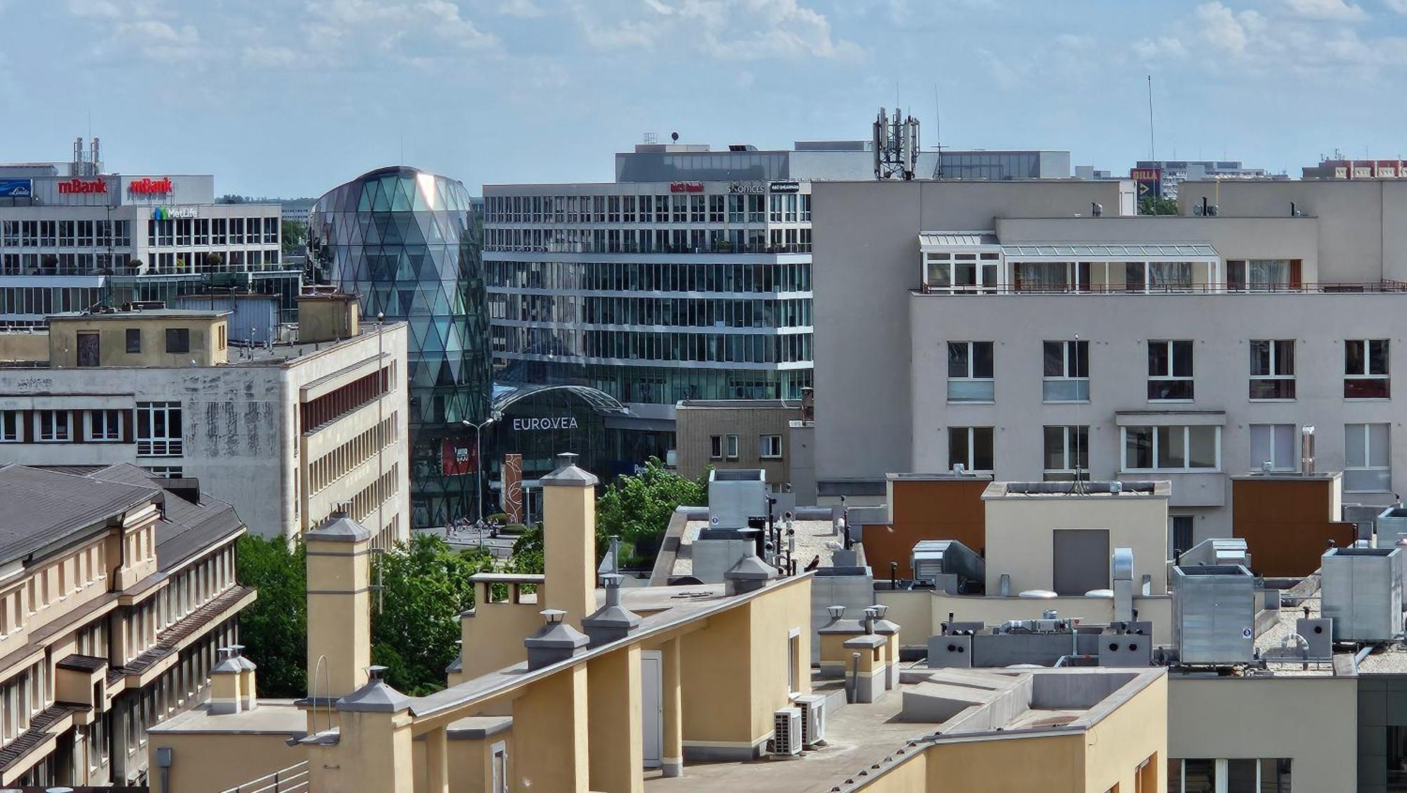 Panorama View Design Apt In Old Town - Free Parking براتسيلافا المظهر الخارجي الصورة